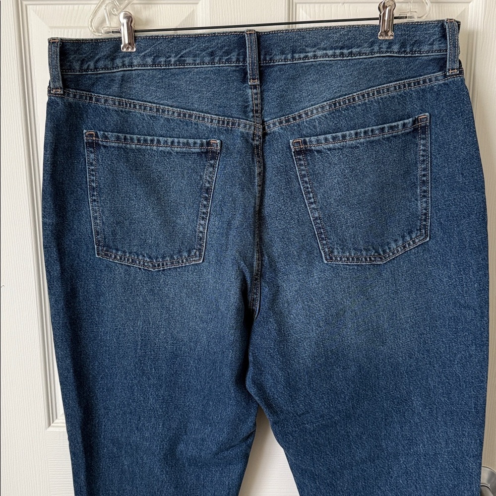 Old Navy Size 18 Women’s SKY-HI STRAIGHT Dark Blue Relaxed Jeans. - Picture 8 of 9